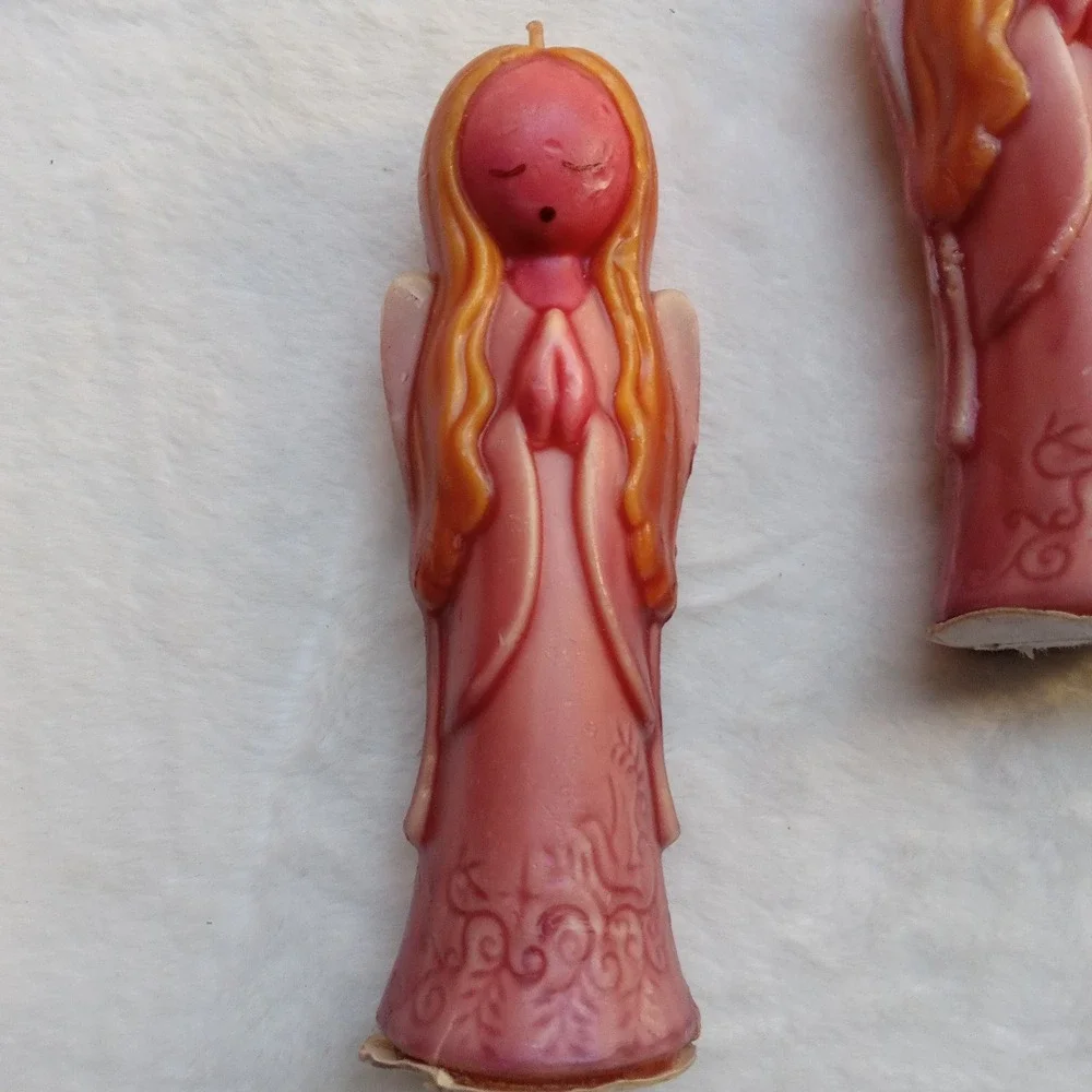 Two Vintage Heirloom Praying Angel Candles‎